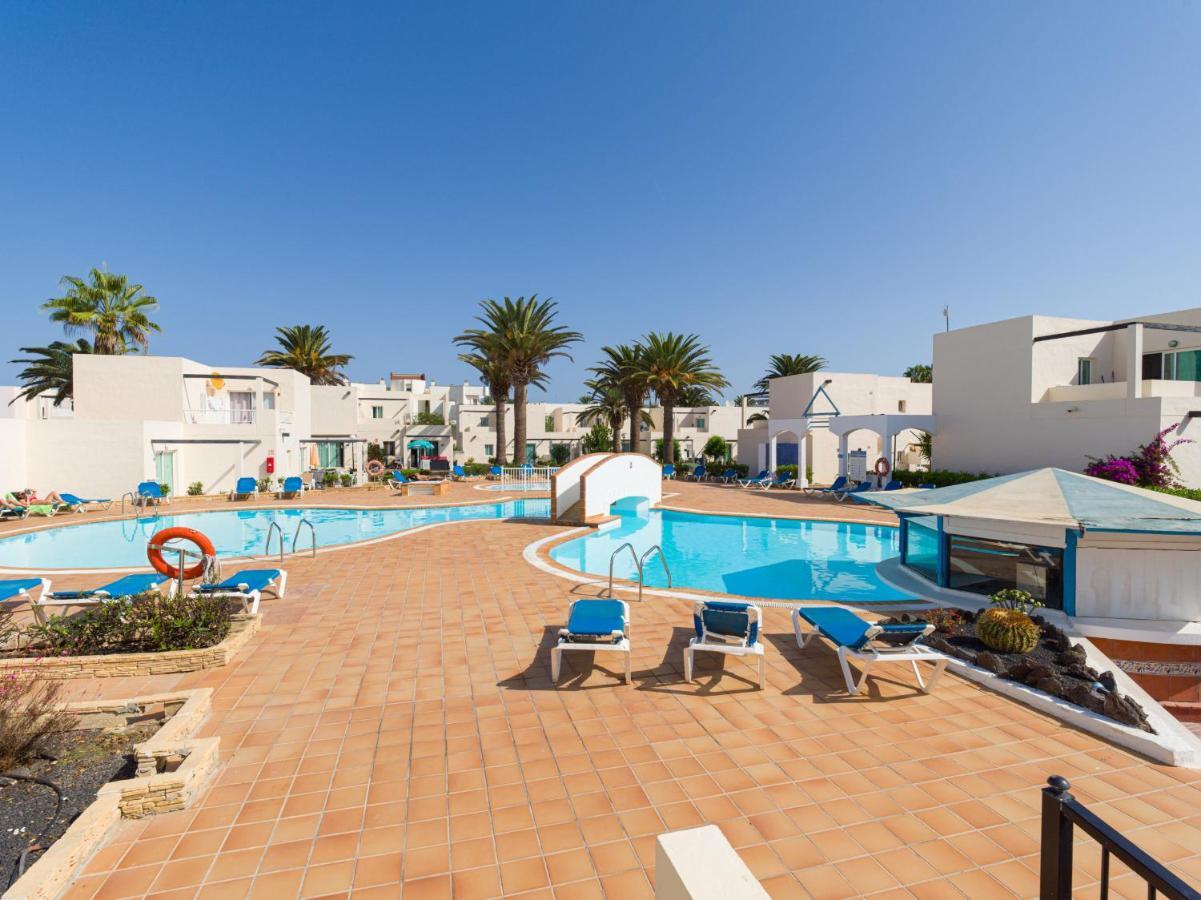 Homeforguest Moderno Apartamento Con Piscina En 코라레호 외부 사진