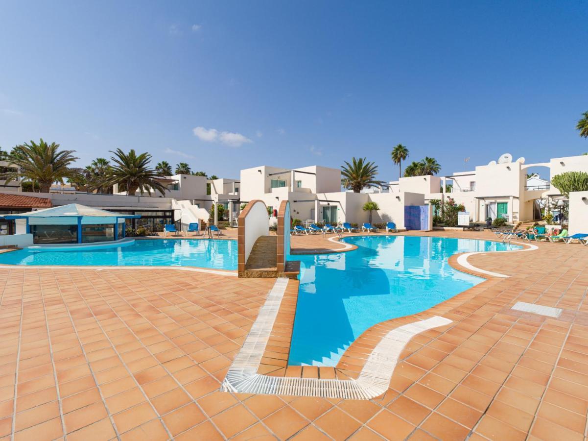 Homeforguest Moderno Apartamento Con Piscina En 코라레호 외부 사진