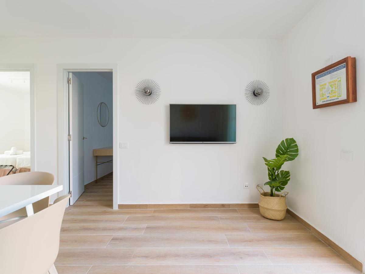 Homeforguest Moderno Apartamento Con Piscina En 코라레호 외부 사진