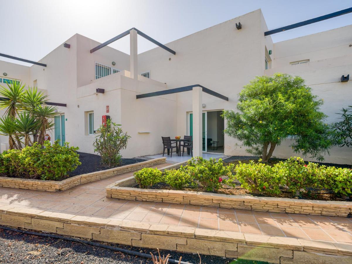Homeforguest Moderno Apartamento Con Piscina En 코라레호 외부 사진