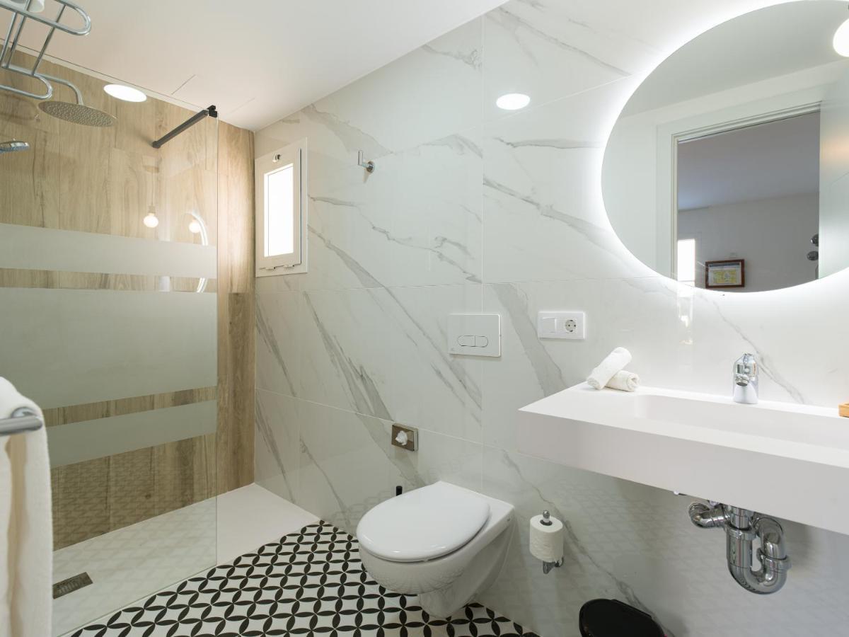 Homeforguest Moderno Apartamento Con Piscina En 코라레호 외부 사진